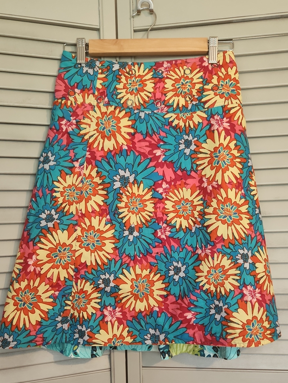 Apsara Reversible Bold Floral Adjustable Size Boho Retro 70s Inspo Skirt